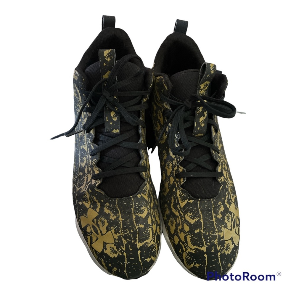 UNDER ARMOUR - MENS SPOTLIGHT SUEDE FRANCHISE CLEATS sz 10.5